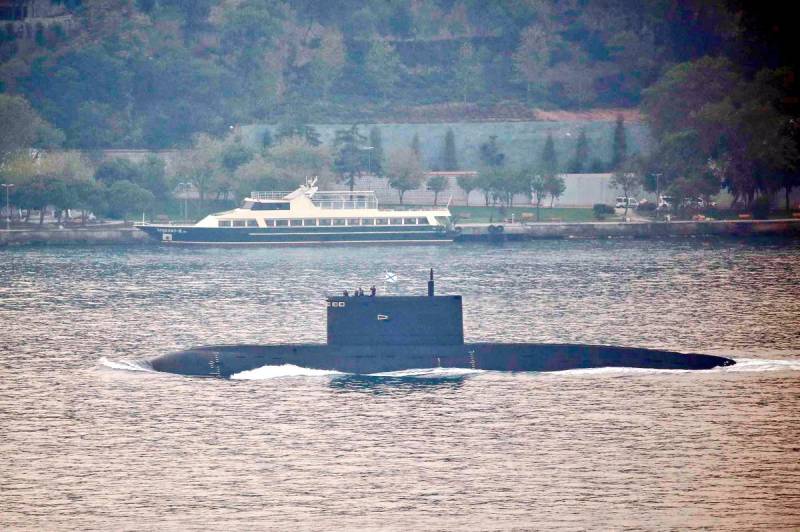 Diesel submarine 