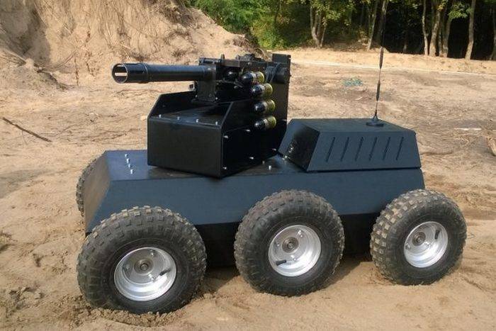 بولندا وقد وضعت بديلا عن أمريكا قاذفة قنابل Mk.19