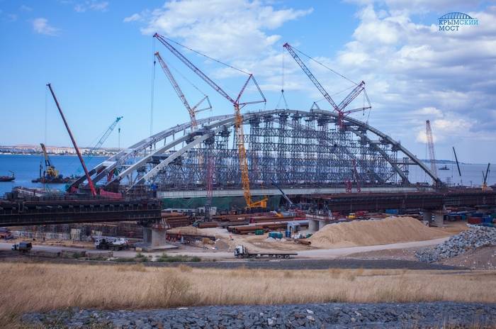 Kiev has accused Russia in the sea of isolation due to the construction of the Kerch bridge