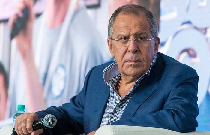 Lavrov: Rusland, advarer OS mod at blande sig i vores valg