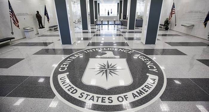 Direkter vun der CIA : e Atomkrieg gëtt net
