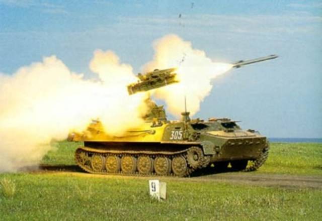 I fjernøsten begyndte at undervise army air defense