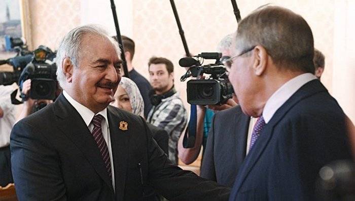 Kalif Хафтар gefrot Russland ëm militäresch Hëllef