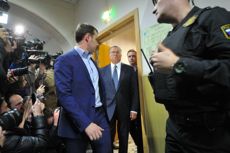 Ulyukayev kallas Sechin och FSB provokatörer