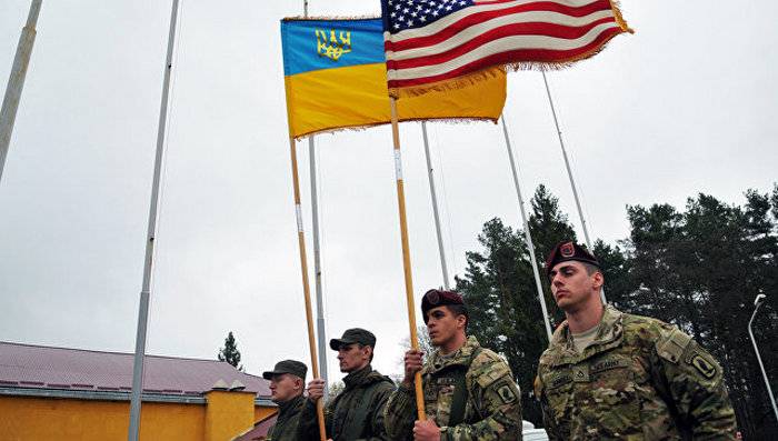 American instructors have prepared the first issue of Ukrainian scouts