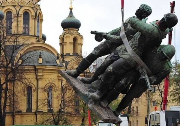 Poland turns to new a battering RAM against Russia