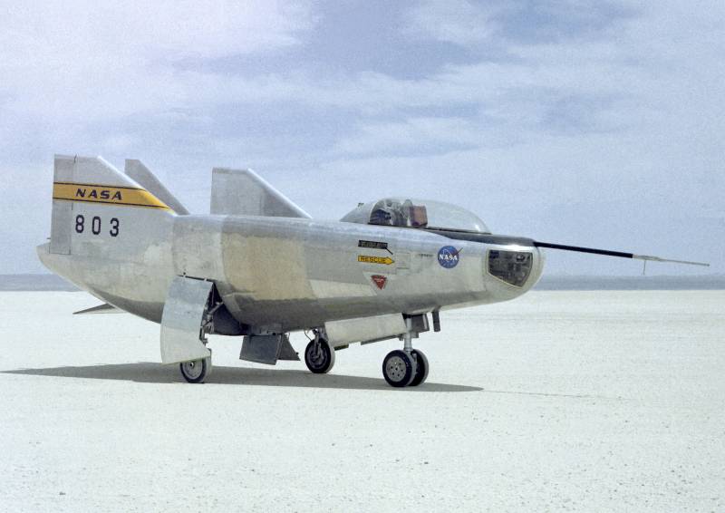 Pilote d'un aéronef de la NASA / Northrop M2-F3 (états-UNIS)