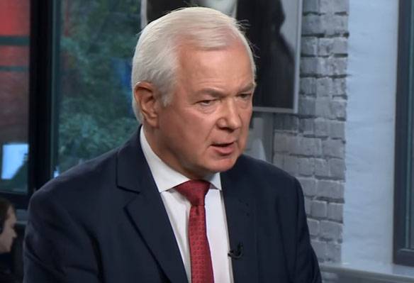 Auf укроТВ: Warum gibt es keine Filmaufnahmen von Russischen Truppen auf der Donbass?