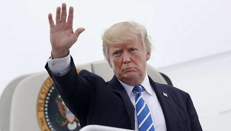 Трамп змінює шкіру