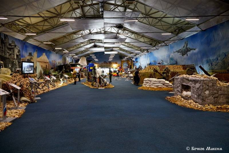 Exhibition of trophies from Syria 