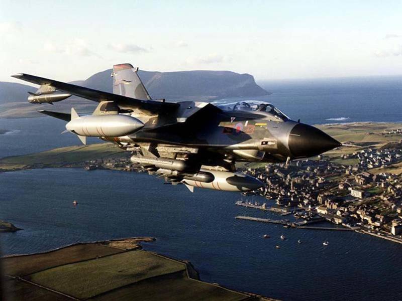 Como un escuadrón de F-35 destruyó la Real fuerza aérea de gran bretaña