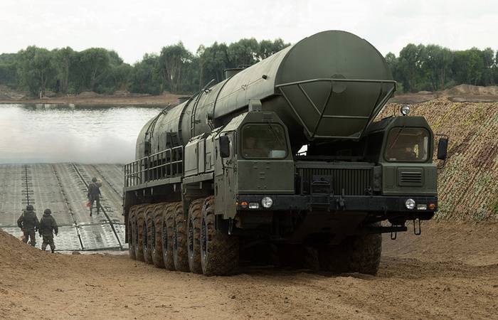 Ministère de la défense a effectué une période d'essai de lancer des missiles 