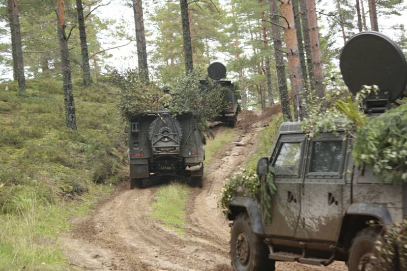РЕСЕЙ қорғаныс министрлігі: оқу-жаттығуына 