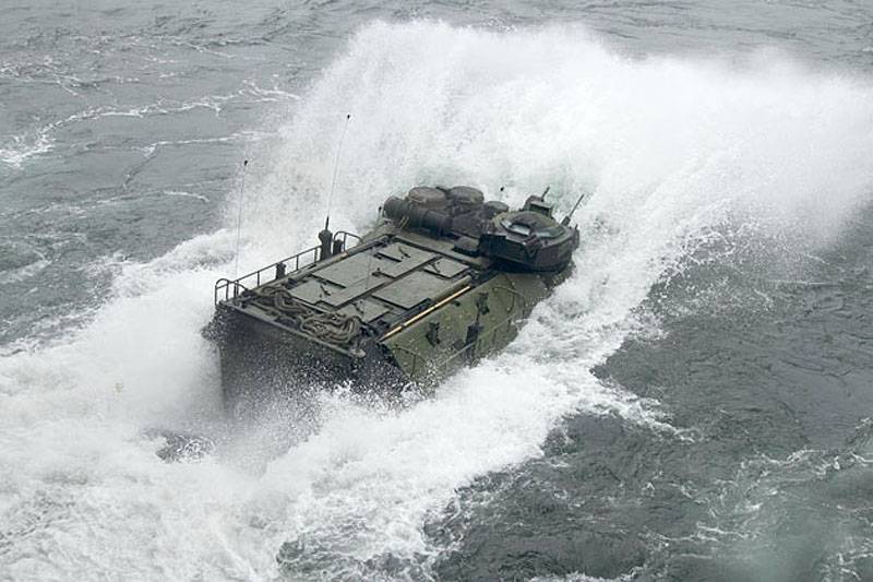 Бронемашини: як на суші, так і на морі