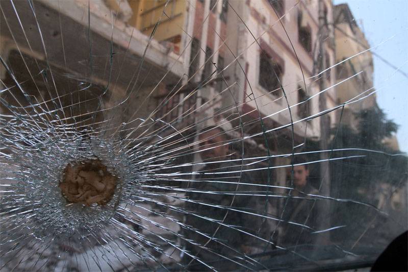 Den Libanesiska media: Luftfartyg av det Israeliska flygvapnet slagit en raket attack på flygplatsen i Damaskus