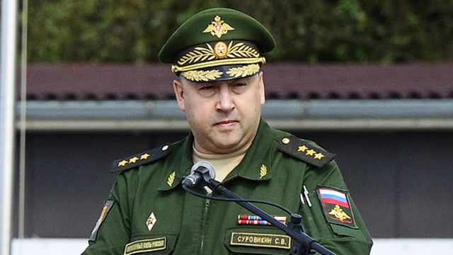 «Сухопутчик» на чале ВКС выкліча сярод вайсковых лётчыкаў раздражненне