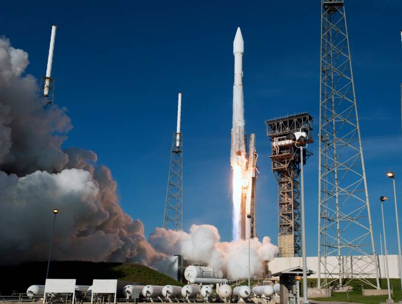 Det amerikanske militær lanceret en spion-satellit