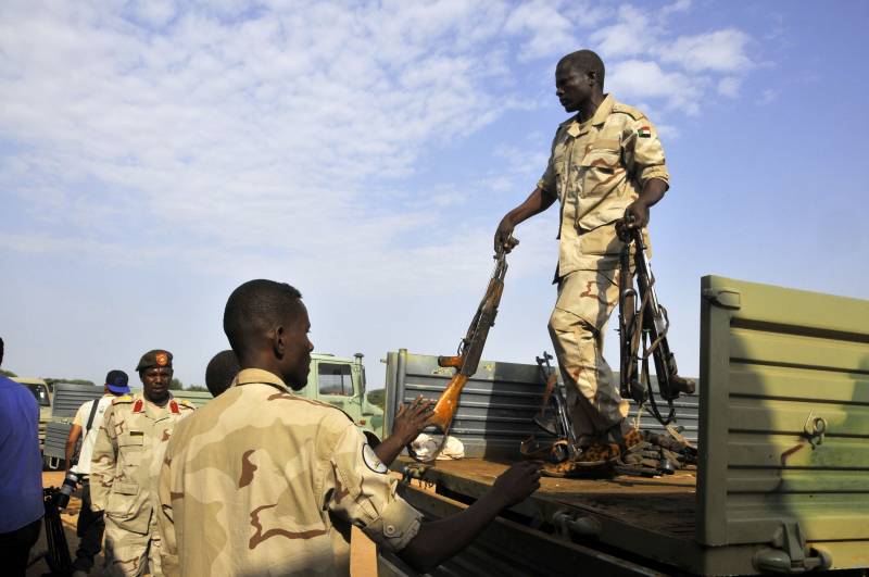Human rights activists have accused Ukraine of illegal arms