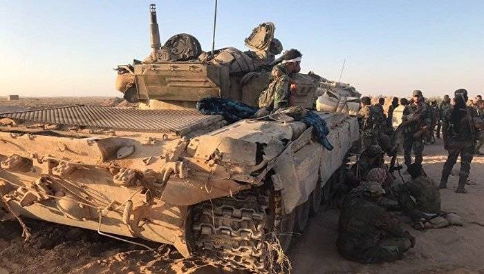 Сірыйская армія зачышчае наваколлі трасы Пальміра - Дэйр-эз-Зор