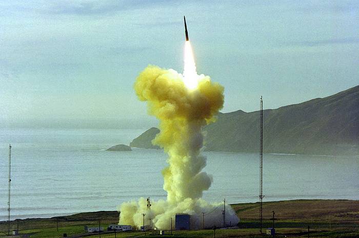 En el bid LGM-30G Minuteman III cambiado el sistema de programación de