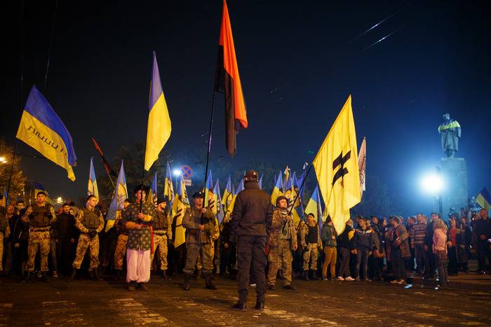 Yarosh: control of Donbas will return quickly