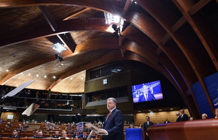 Poroshenko afirma que ucrania ha cumplido el 95% de las condiciones de 