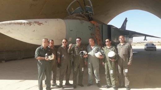 Syrian su-24M2 with SVP-24 