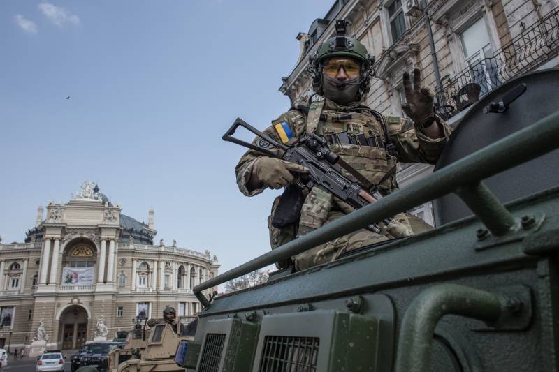 Apu informó sobre el intento de adquisición raider de la captura de la instalación militar en odessa