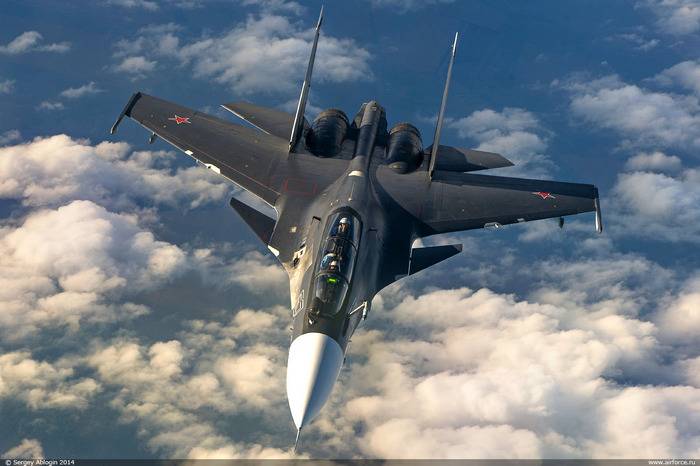 Kurskaya régiment VIRUS a reçu deux avions de chasse Su-30SM