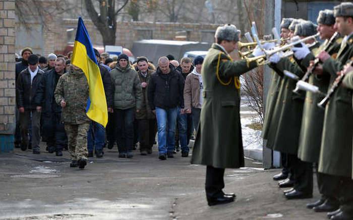 Media: autumn conscription in Mat torn