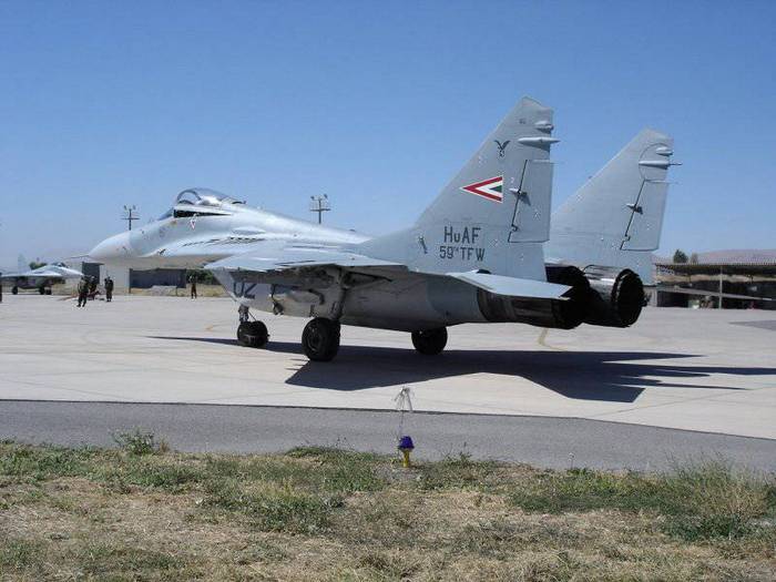 Ungarn huet op der Auktion stillgelegte MIG-29