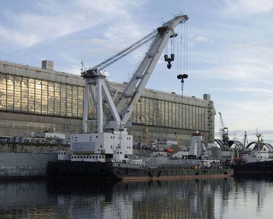 Sevastopol plante genoptaget opførelse af flydekraner