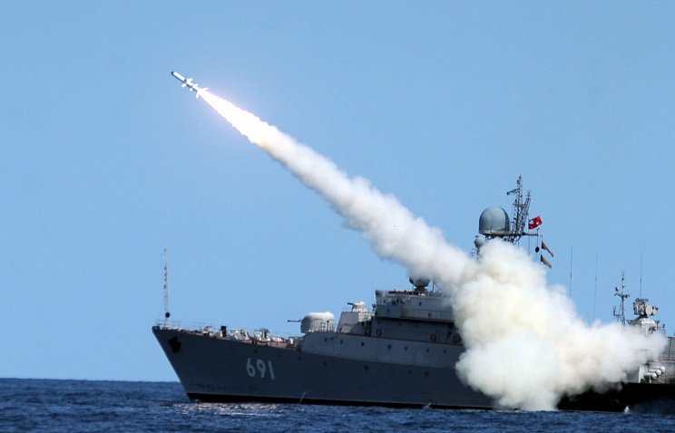 Le conte de fée sur 500 «Calibres», et détruite par eux de l'énergie des états-UNIS et «Stryker MSL»