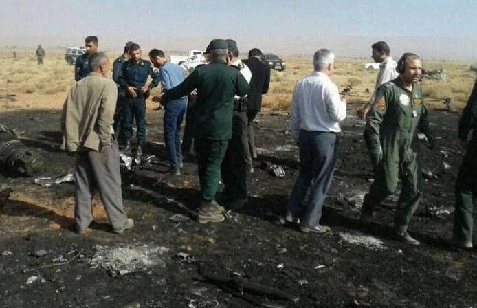 تحطم طائرة سو-22 في إيران ، قتل الطيار
