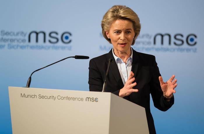 Ursula von der Leyen: we make another step towards the creation of a European army