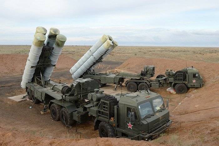 Пад Астраханню разлікі З-400 адстраляліся па 