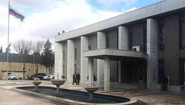 Баевікі абстралялі з мінамётаў будынак амбасады РФ у Дамаску