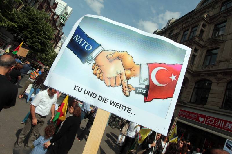 Turkish politician commented on the statements of Ankara's readiness to withdraw from NATO