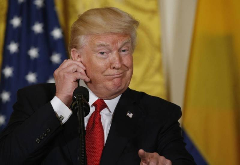 D 'Weltgemeinschaft versammelt géint d' USA, an d ' USA gleewen, datt déi vun der UN 