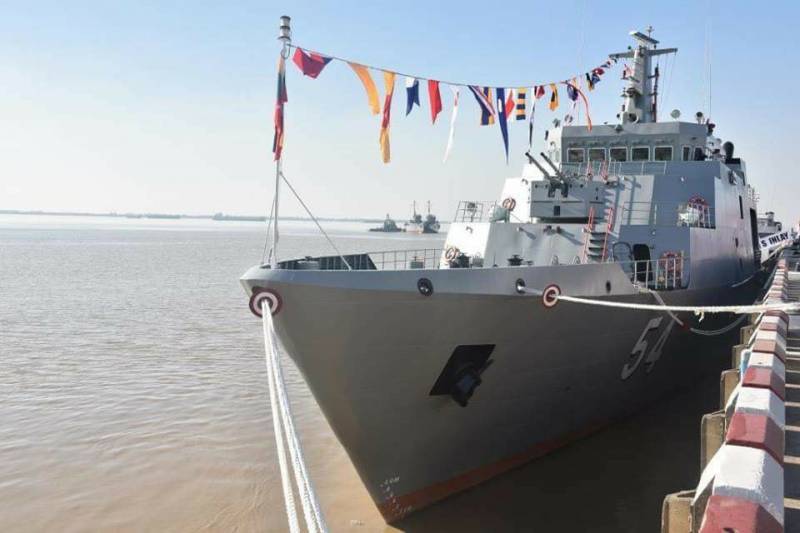 Der Marine Myanmars haben Patrouillenboot des nationalen Aufbaus