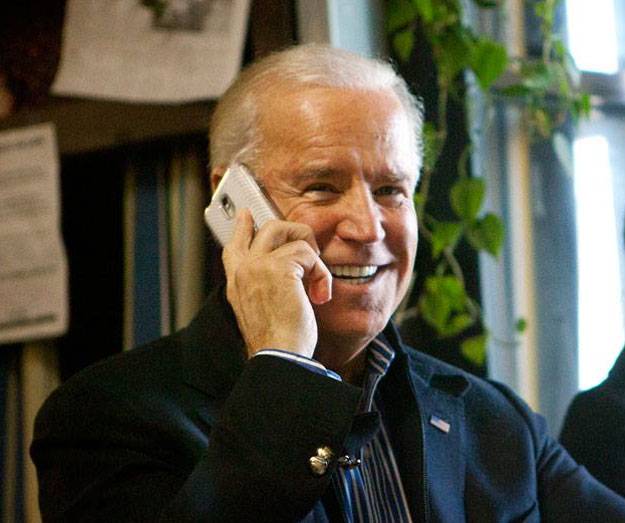 Biden i sine memoarer, erkjente press på Janukovitsj i februar 2014