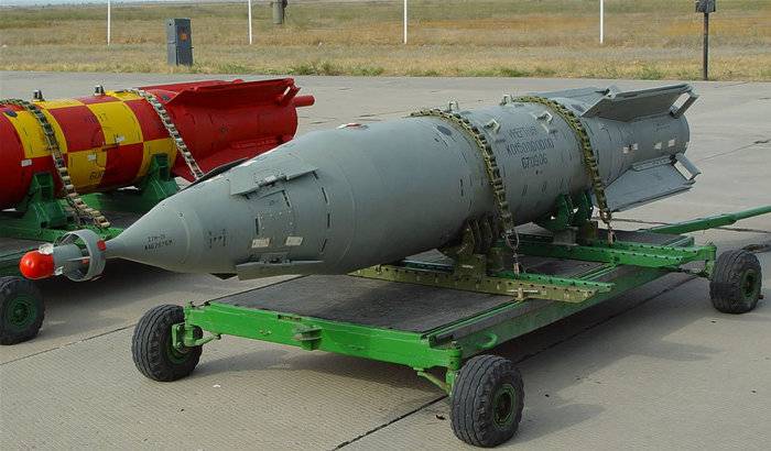 Indien køber 240 korrigeret luft bomber KAB-1500L