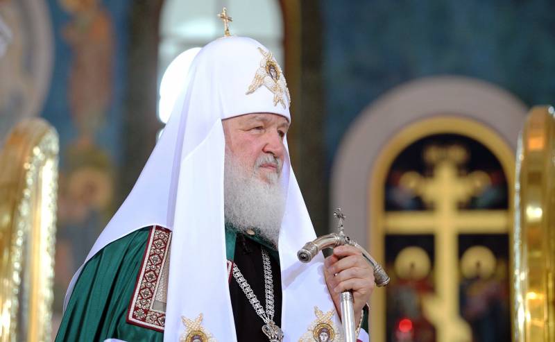 De Patriarch ausgeruff zum Kampf géint d ' Schichtung vun der Gesellschaft op Räich an aarm