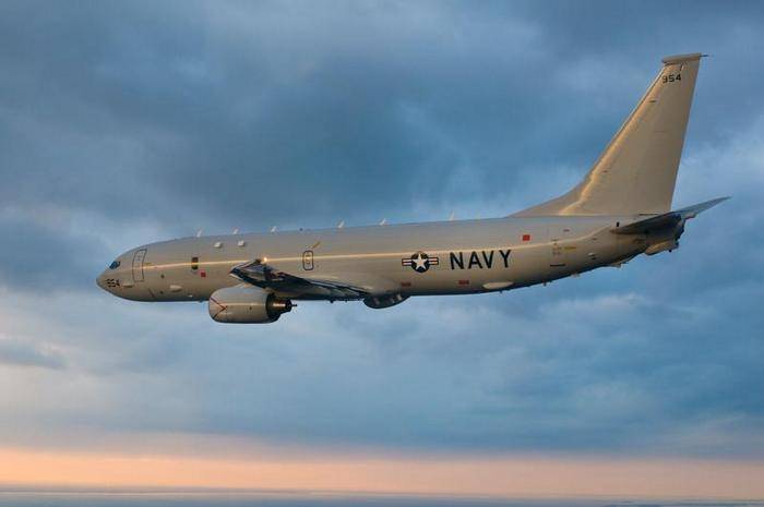 Den AMERIKANSKA Flottans flygplan genomfört spaning nära Krim