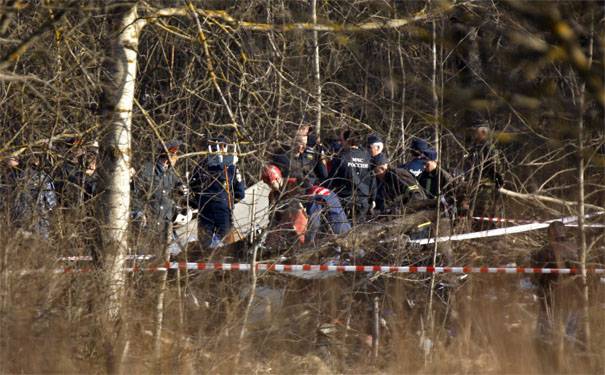Polen gefrot, Hir Meenung iwwer d ' Ursaache vum Absturzes vun der Tu-154 zu Smolensk