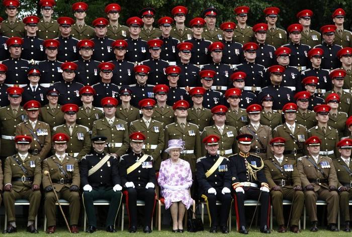 MÉDIAS: Royaume-uni prévoit de réduire l'armée de 14 mille personnes