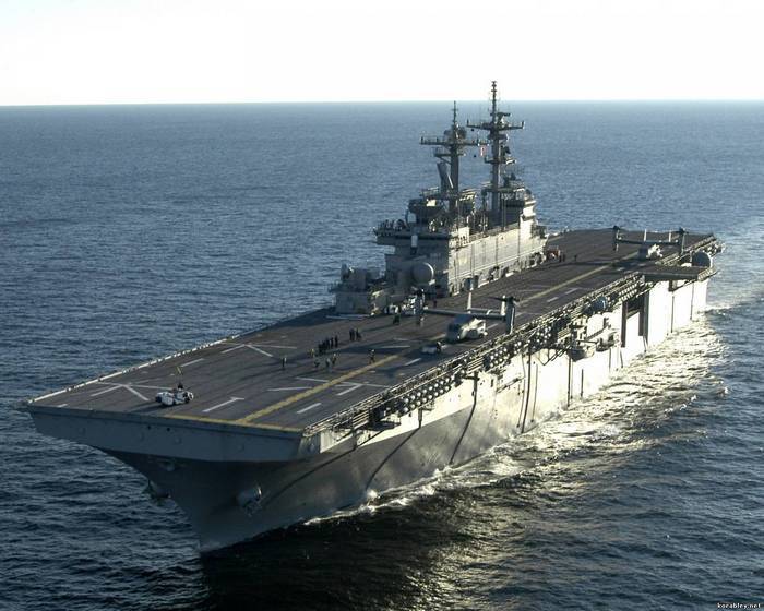 У Японію прыбыў амерыканскі вертолетоносец для эскадрыллі F-35B