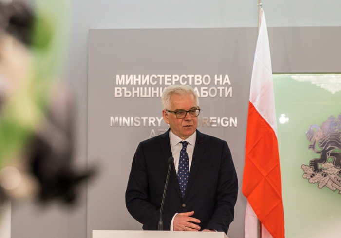The Polish foreign Ministry decided to fire all the diplomats-graduates of Russian universities