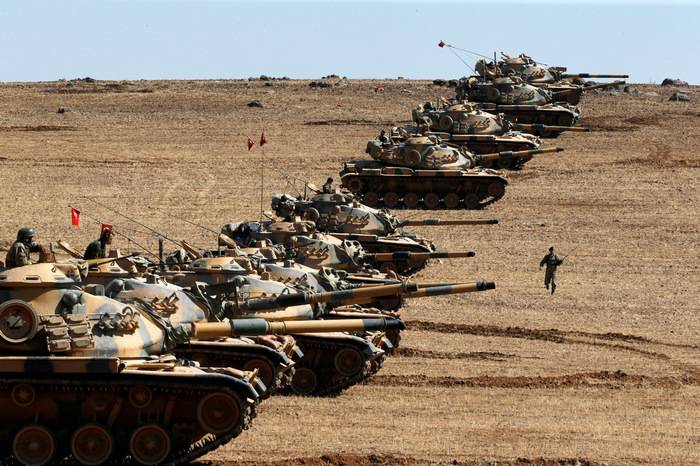 Media: Russian troops leaving Afrin before the onset of the Turks