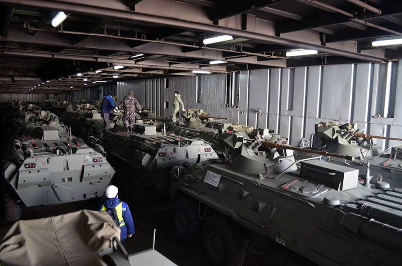 Расея паставіла Азербайджану бронетэхніку і боепрыпасы